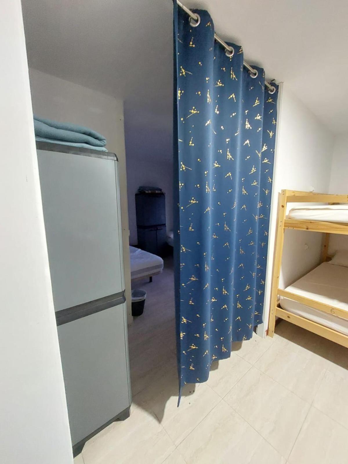 Albergue La Costana Oviedo Exterior foto